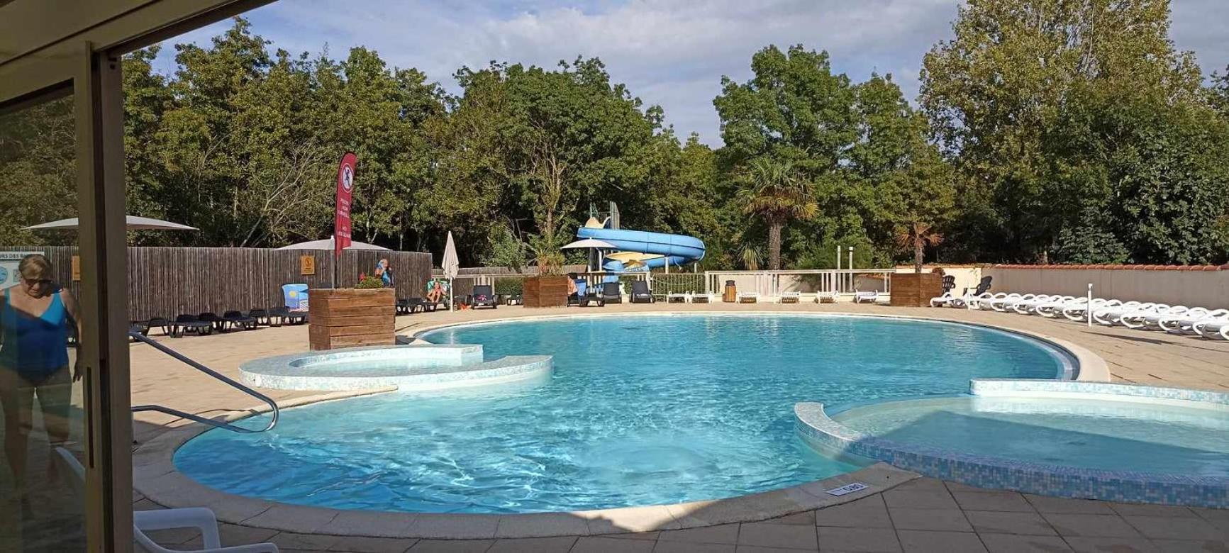 Mobilhome L'Oasis Camping Le Clos Cottet Angles  Buitenkant foto